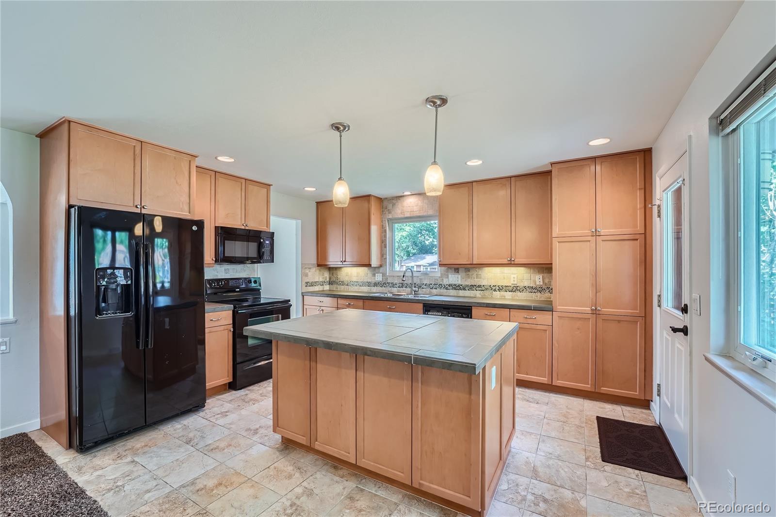 MLS Image #13 for 8405  lamar drive,arvada, Colorado