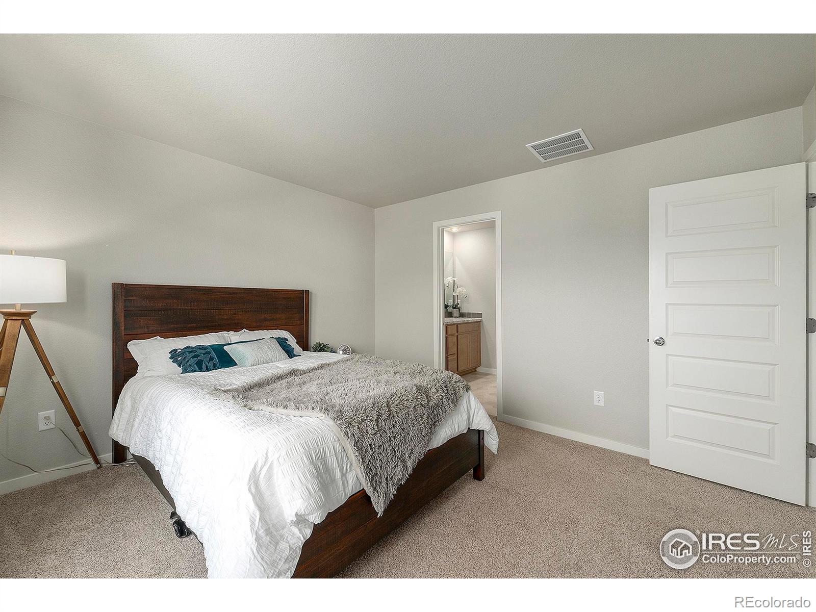 MLS Image #12 for 3301  kingfisher cove drive,evans, Colorado