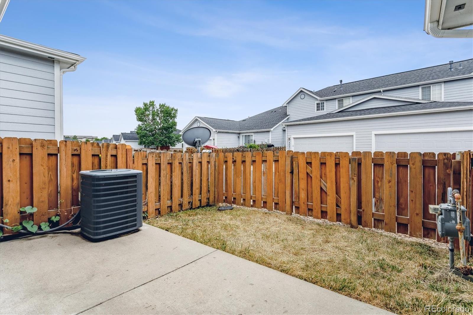 MLS Image #22 for 3022 s waco court,aurora, Colorado