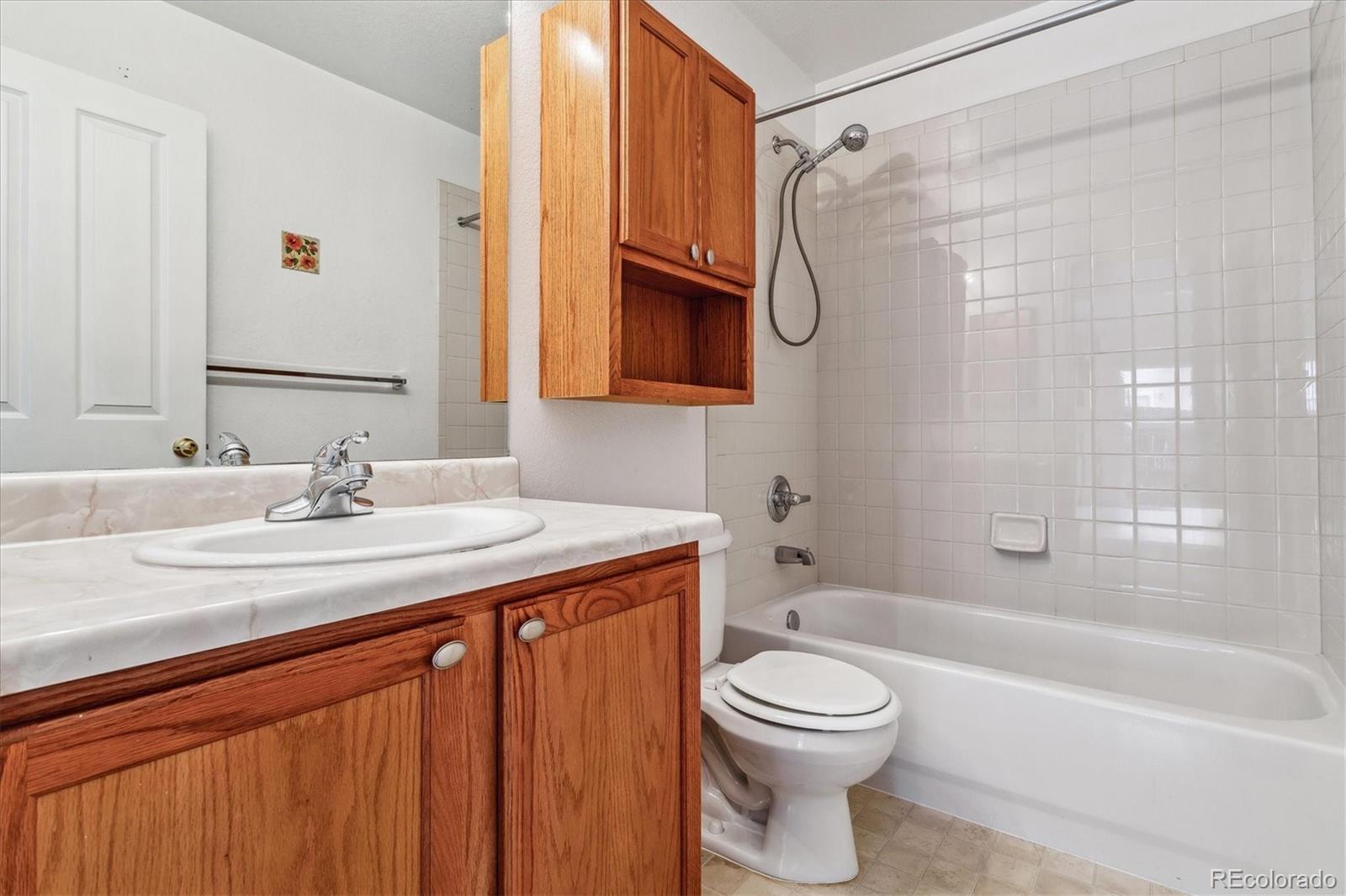 MLS Image #23 for 3022 s waco court,aurora, Colorado