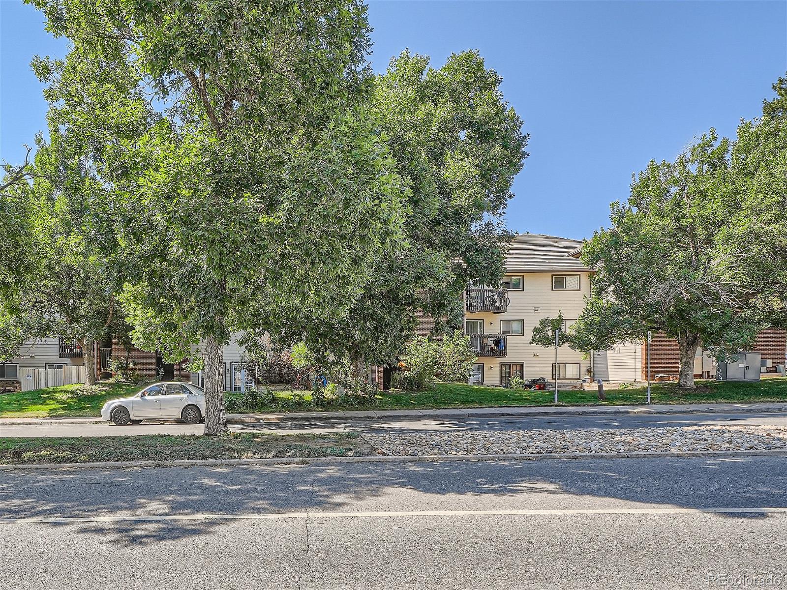 MLS Image #13 for 14602 e 2nd avenue,aurora, Colorado