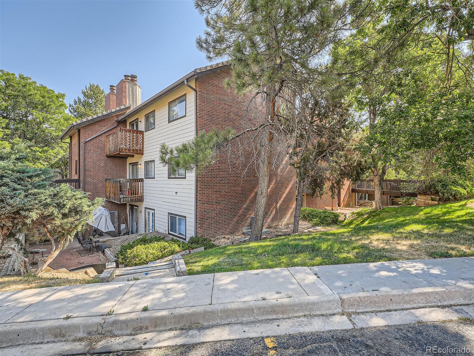 MLS Image #14 for 14602 e 2nd avenue,aurora, Colorado