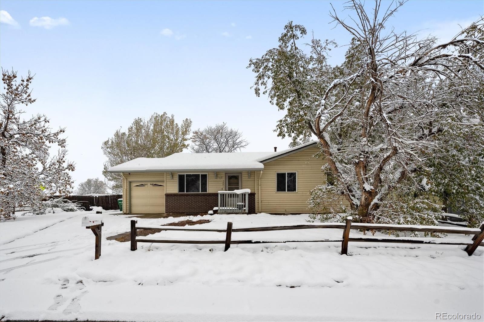 MLS Image #2 for 1691 s troy street,aurora, Colorado