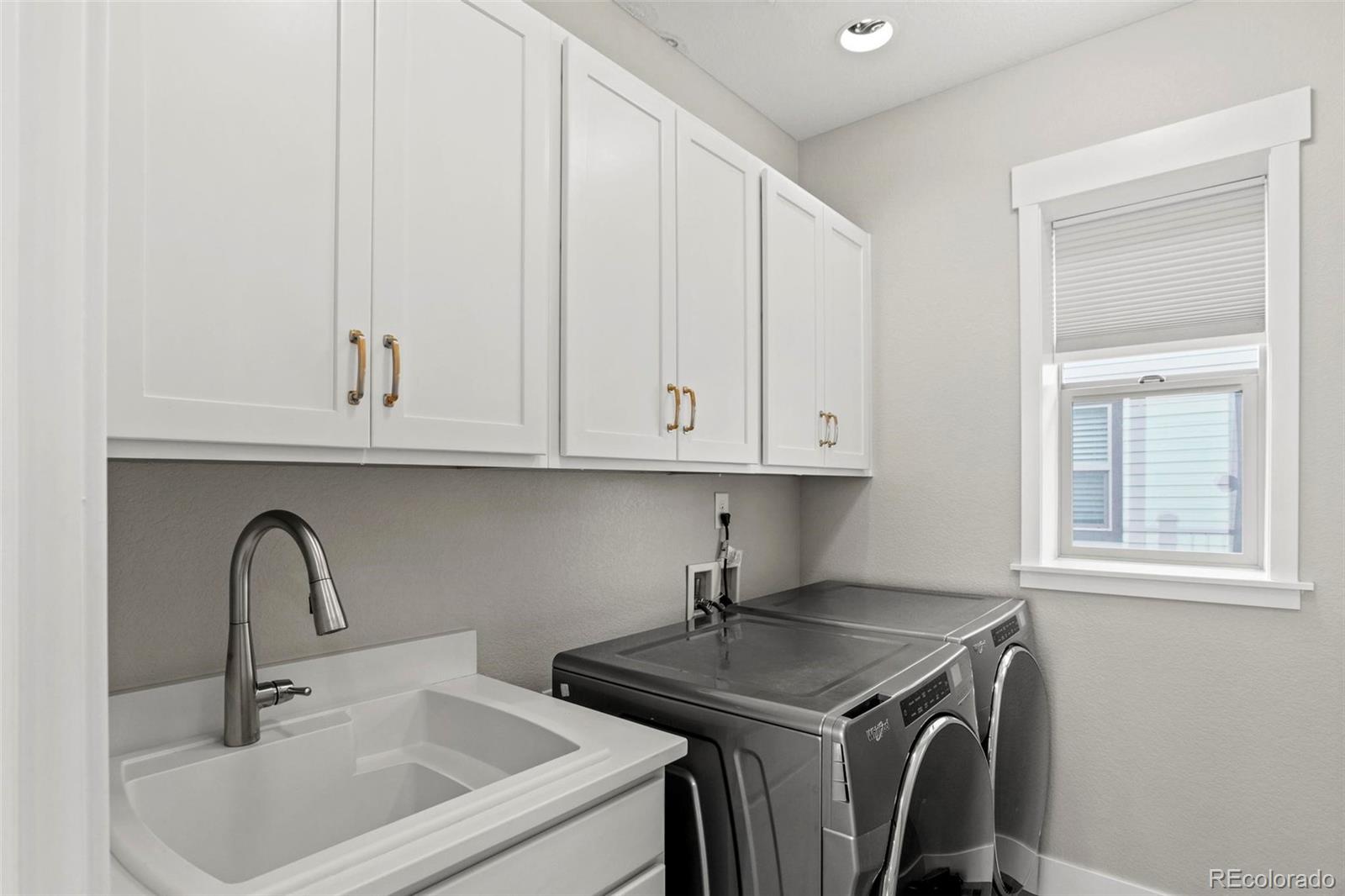 MLS Image #25 for 5925  hanover street,denver, Colorado