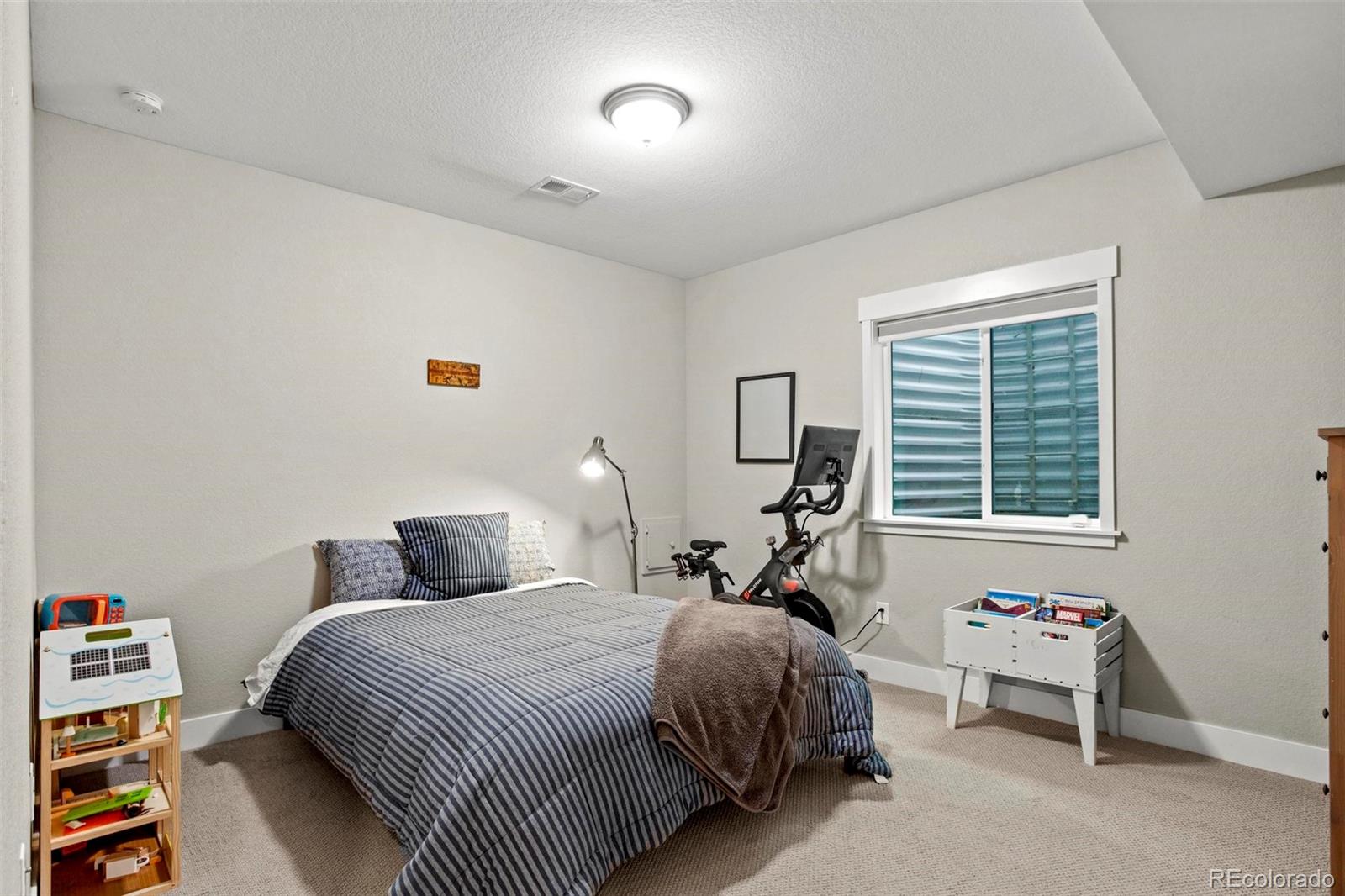 MLS Image #26 for 5925  hanover street,denver, Colorado