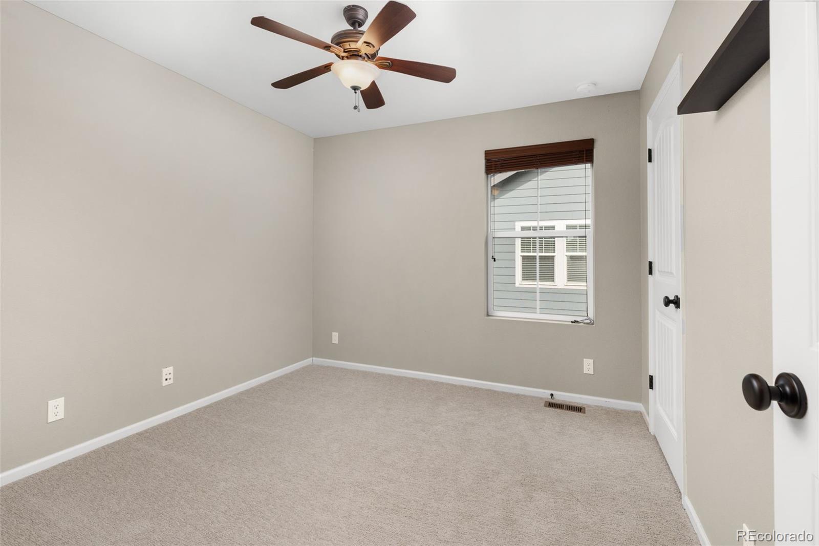 MLS Image #11 for 8037 e 53rd drive,denver, Colorado