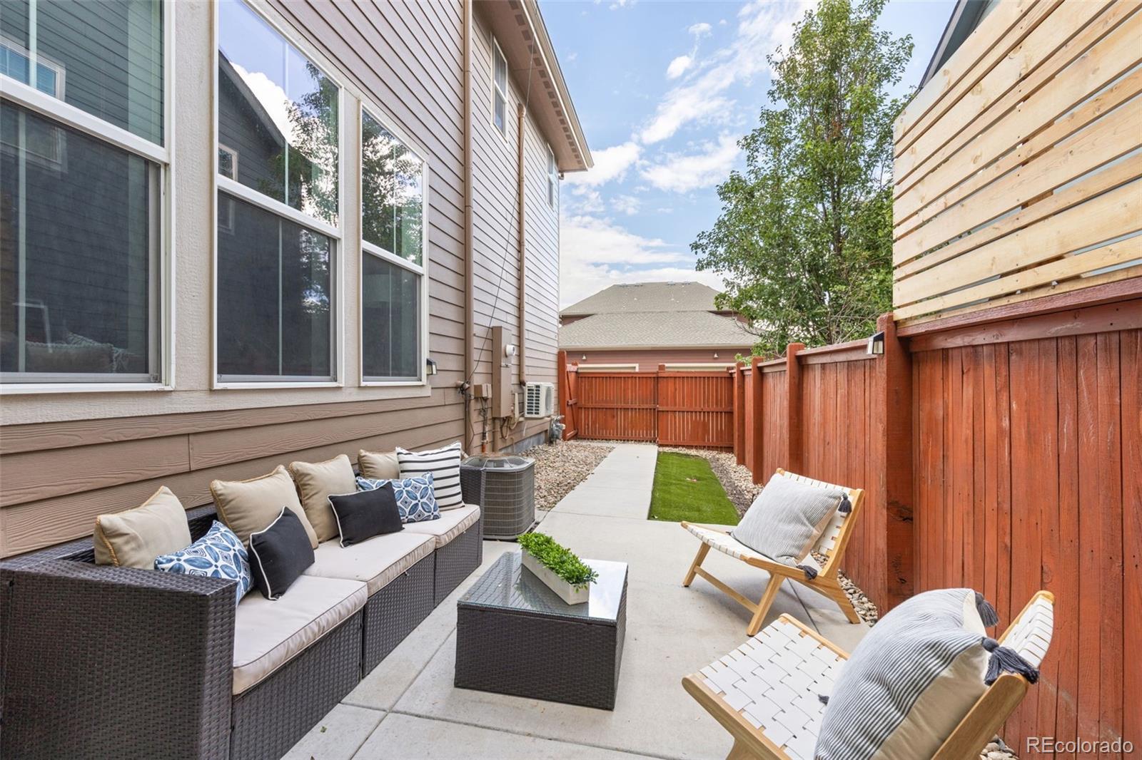 MLS Image #16 for 8037 e 53rd drive,denver, Colorado