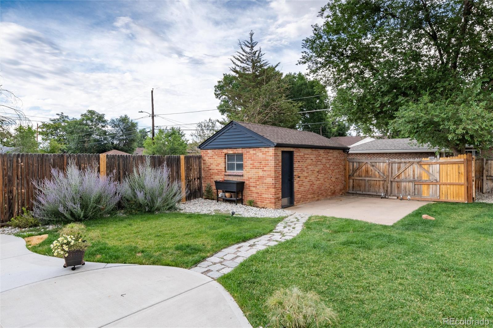 MLS Image #35 for 2928  eudora street,denver, Colorado