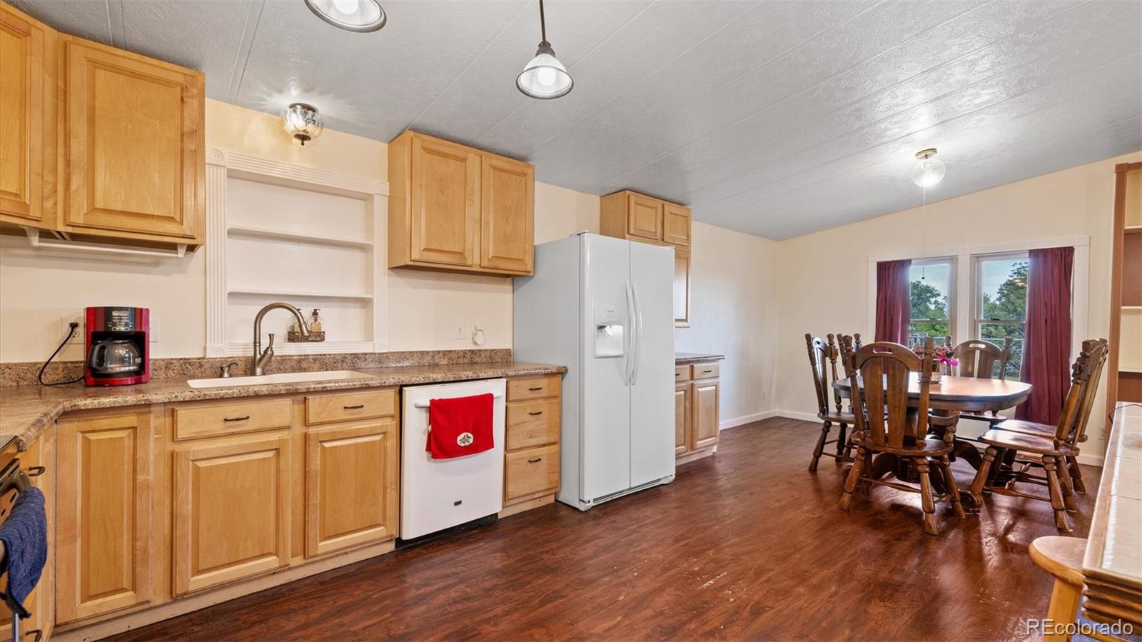 MLS Image #12 for 708 s joe martinez lane,pueblo west, Colorado