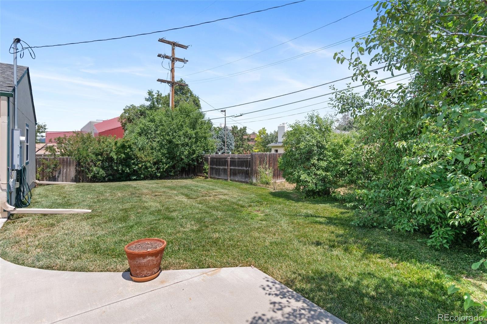 MLS Image #23 for 2928 s bellaire street,denver, Colorado