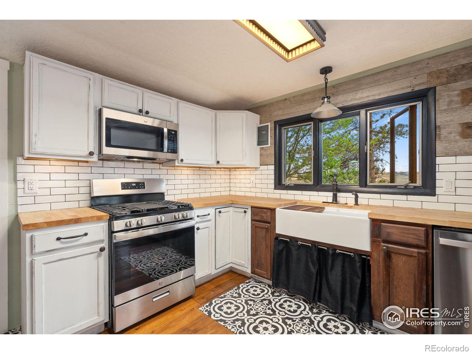 MLS Image #4 for 58114  county road 15 ,carr, Colorado