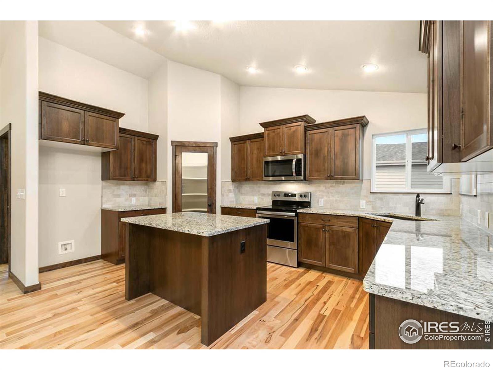 MLS Image #7 for 7063  feather reed drive,wellington, Colorado