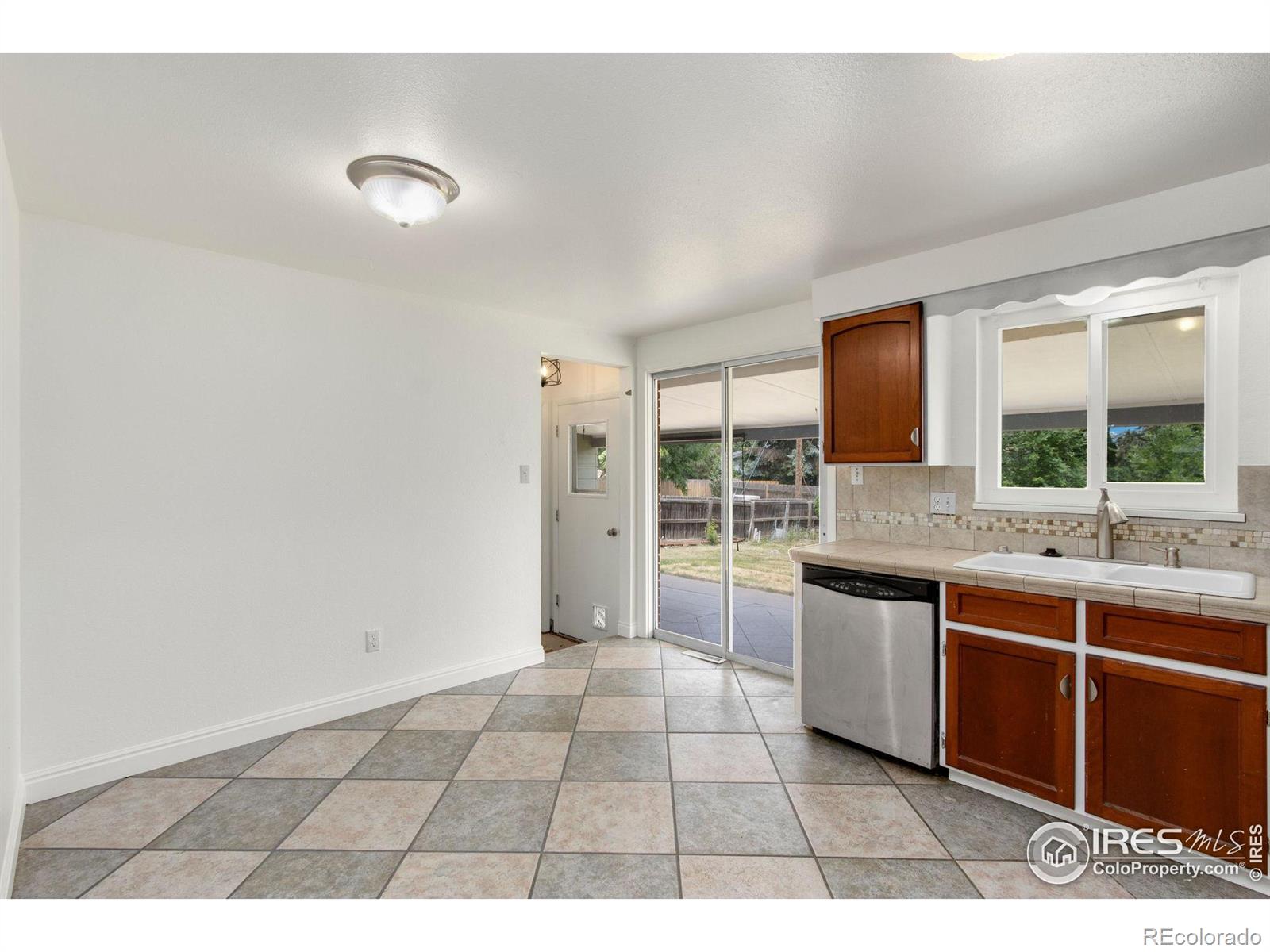 MLS Image #13 for 2218  cameo avenue,loveland, Colorado