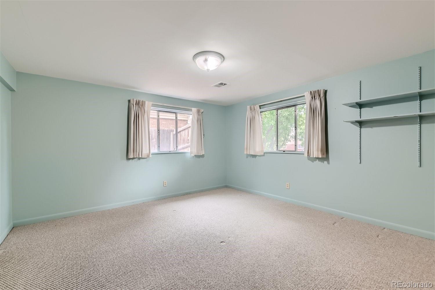 MLS Image #20 for 2772 s knoxville way,denver, Colorado