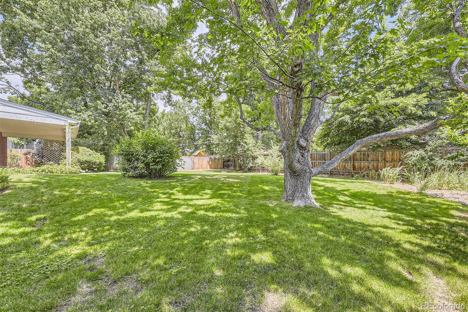 MLS Image #26 for 2772 s knoxville way,denver, Colorado