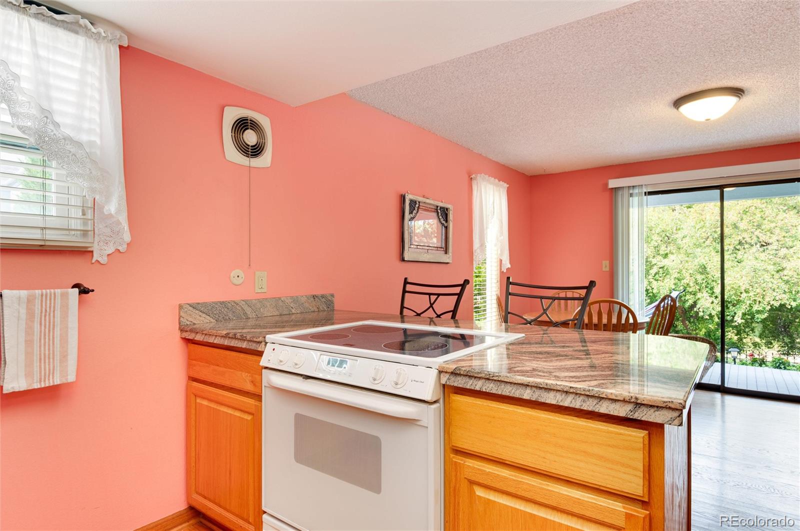 MLS Image #15 for 2817 s lansing way,aurora, Colorado