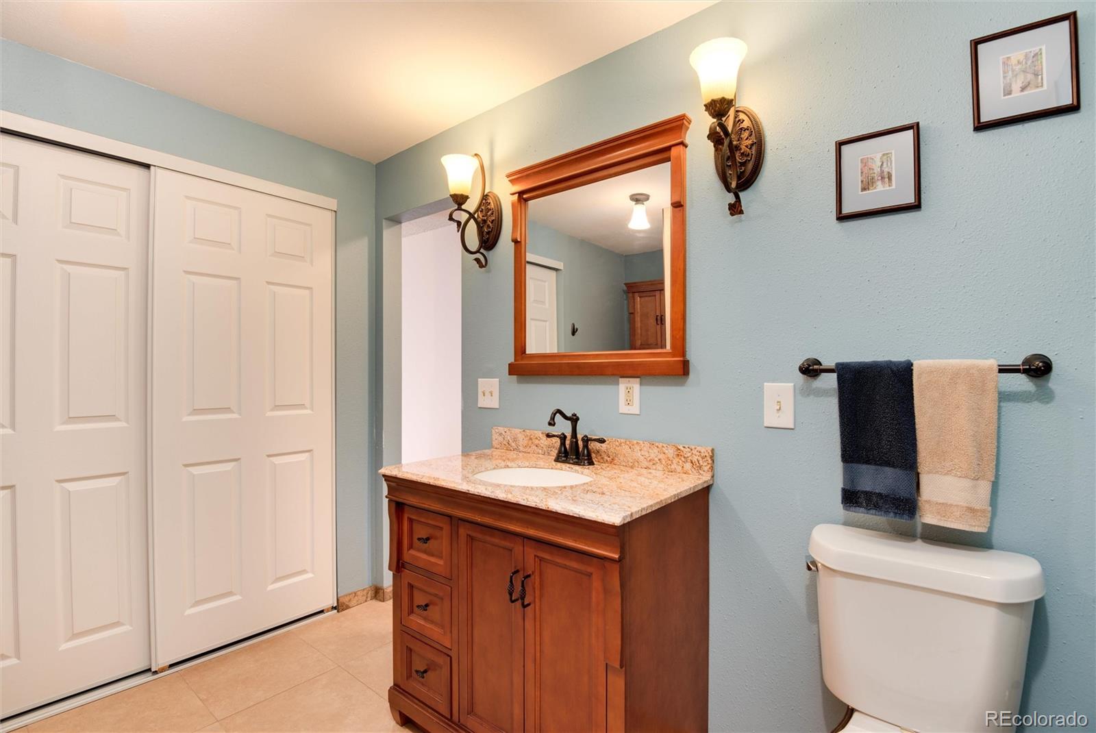 MLS Image #22 for 2817 s lansing way,aurora, Colorado