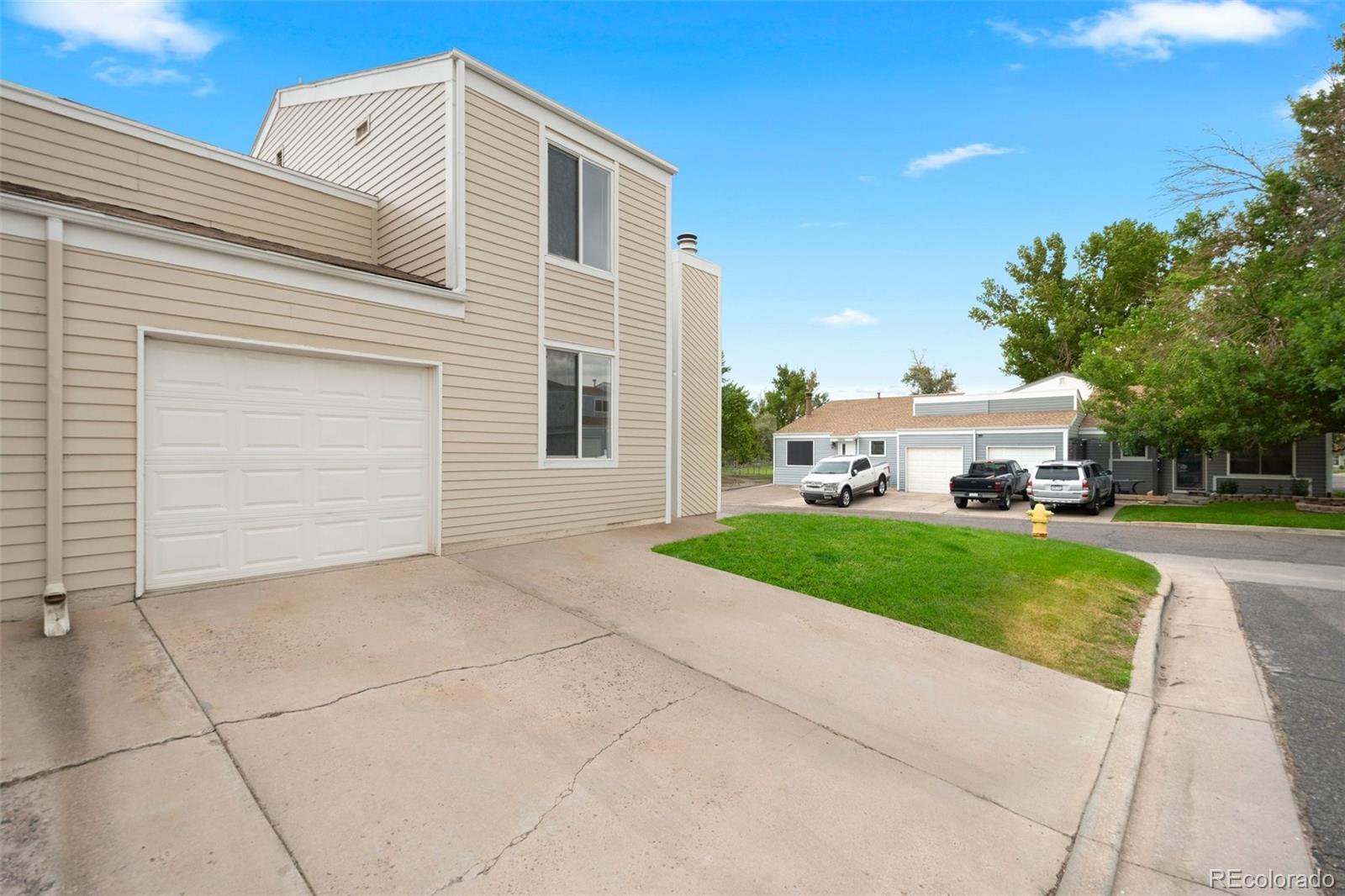 MLS Image #2 for 16473 e radcliff place,aurora, Colorado