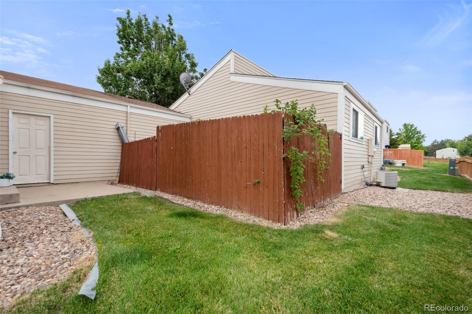 MLS Image #31 for 16473 e radcliff place,aurora, Colorado