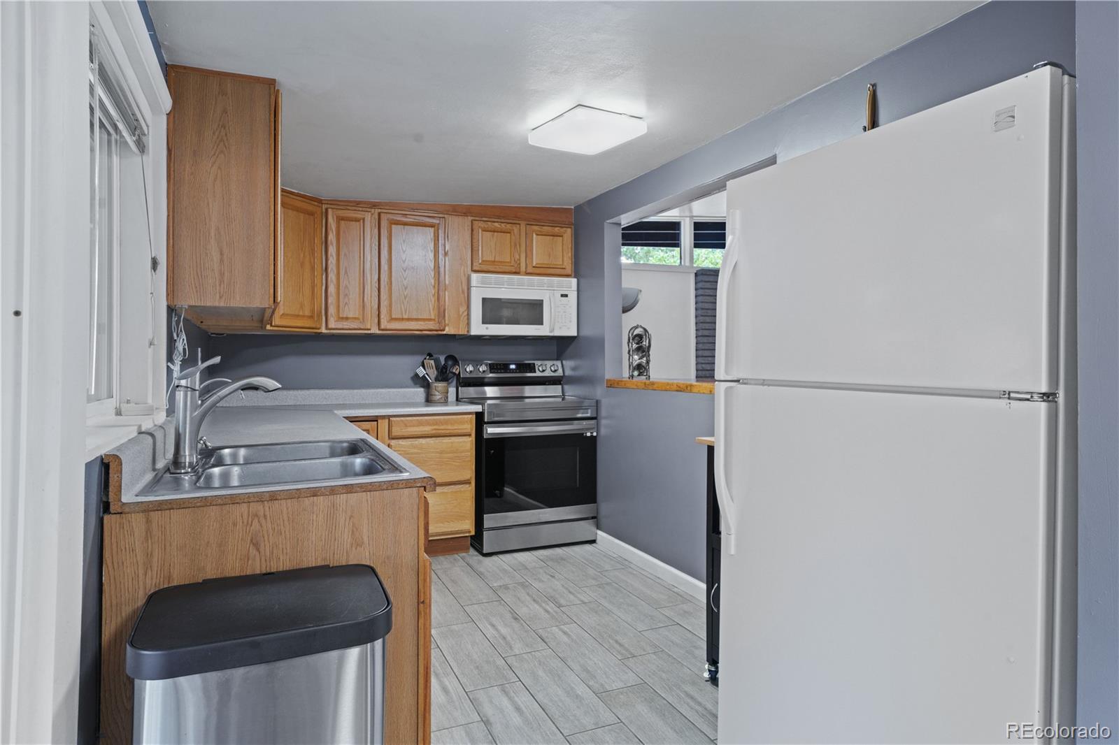 MLS Image #13 for 2621  valley view drive,denver, Colorado