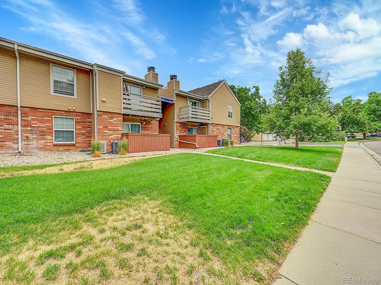 CMA Image for 3340 S Ammons Street,Lakewood, Colorado