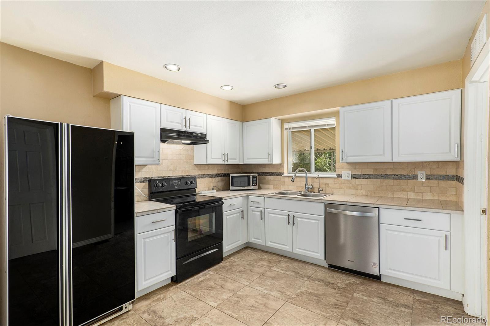 MLS Image #6 for 1815  olympic drive,colorado springs, Colorado