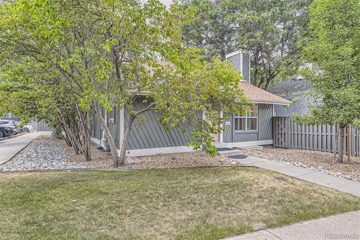 CMA Image for 10233 e peakview avenue,Englewood, Colorado