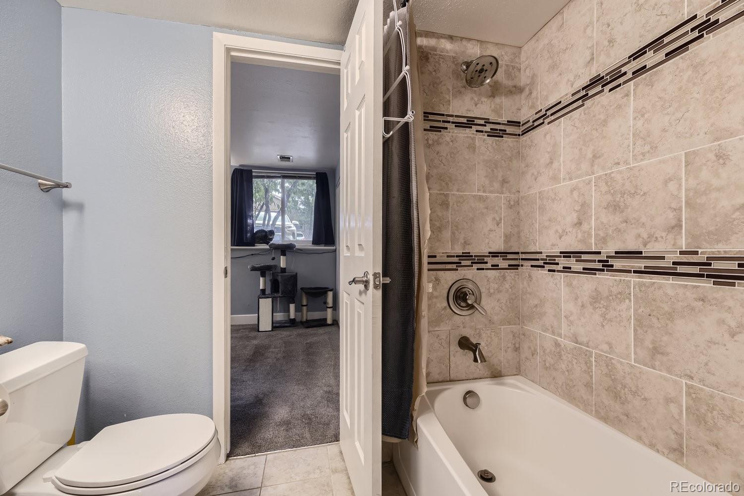 MLS Image #20 for 10233 e peakview avenue,englewood, Colorado