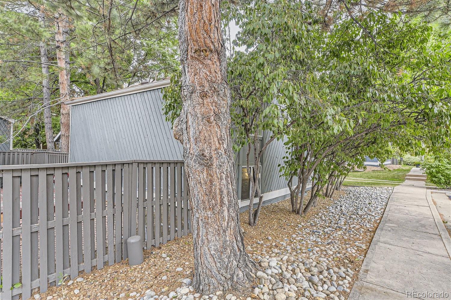 MLS Image #27 for 10233 e peakview avenue,englewood, Colorado