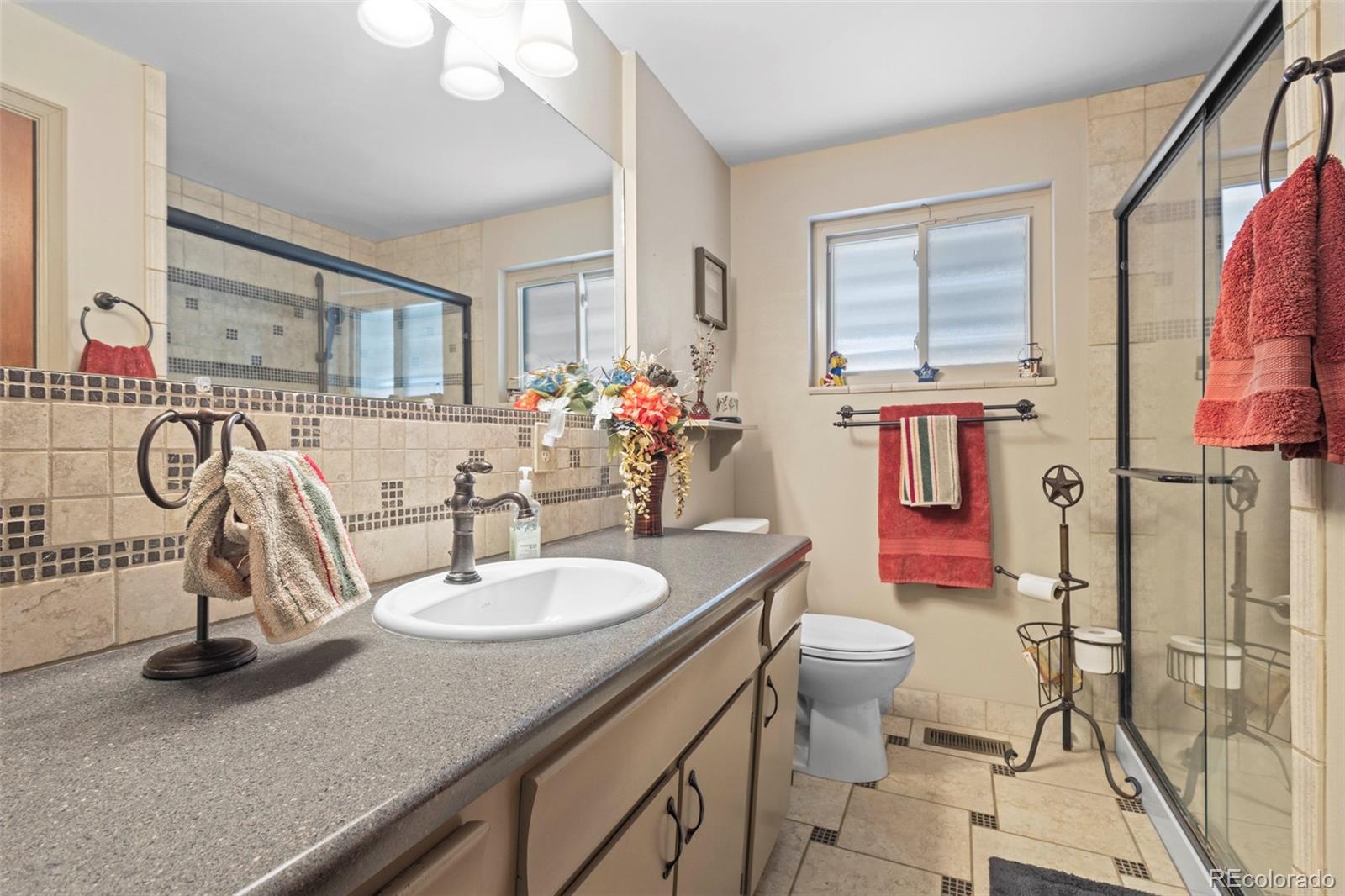 MLS Image #24 for 1469  douglas drive,denver, Colorado