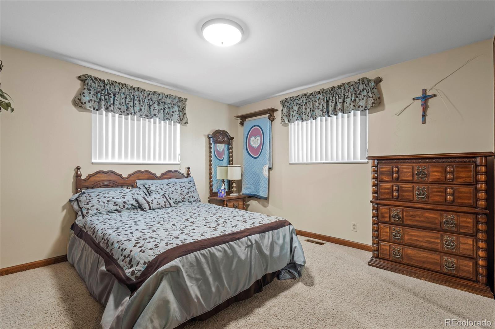 MLS Image #26 for 1469  douglas drive,denver, Colorado