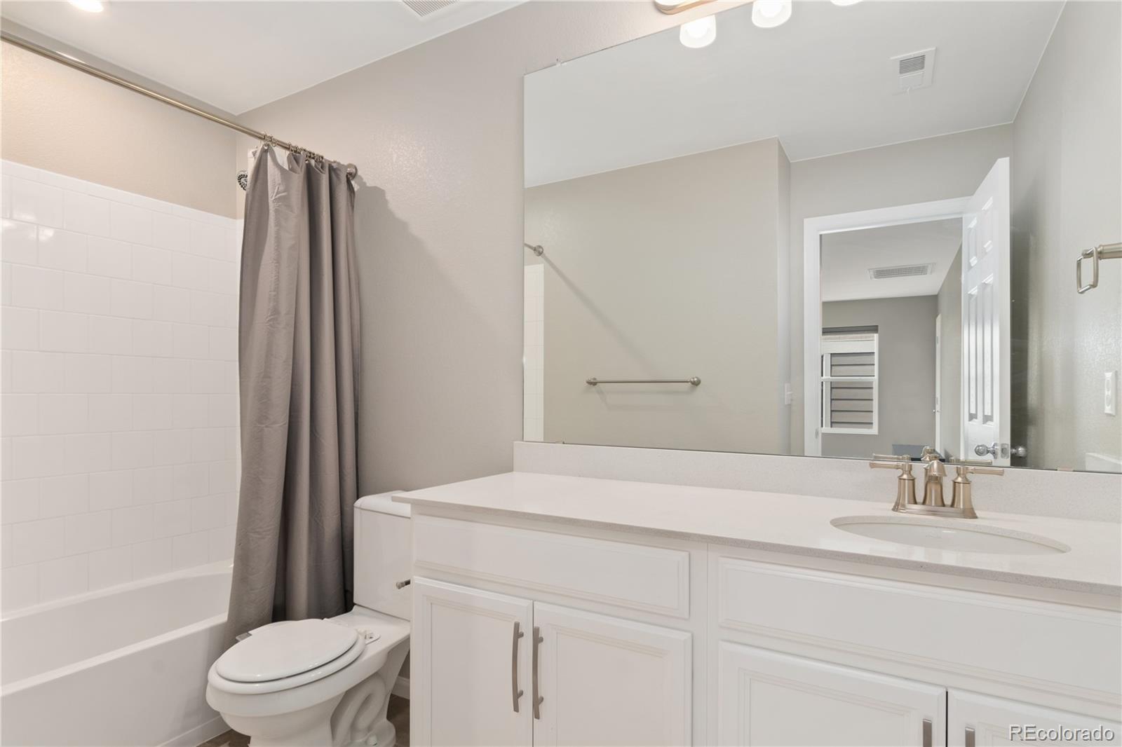 MLS Image #13 for 8217 s trails edge way,centennial, Colorado