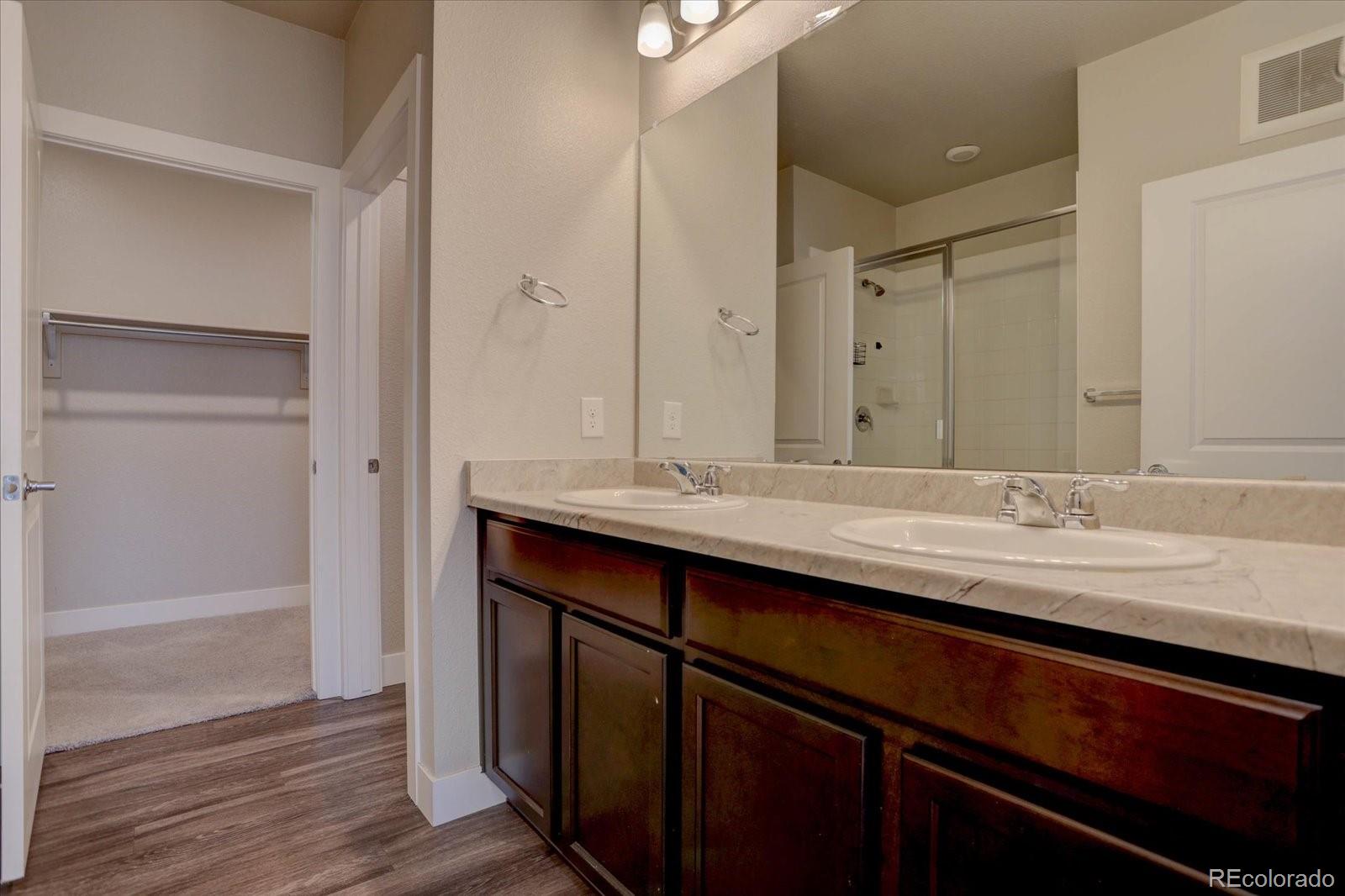 MLS Image #9 for 981 s sable boulevard,aurora, Colorado