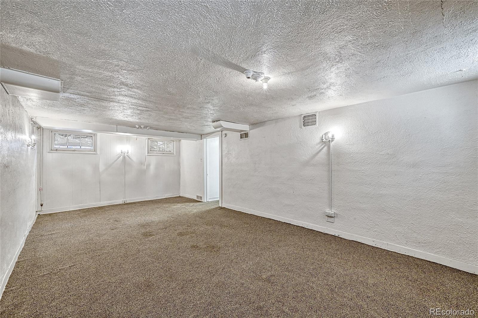 MLS Image #24 for 1462  hudson street,denver, Colorado