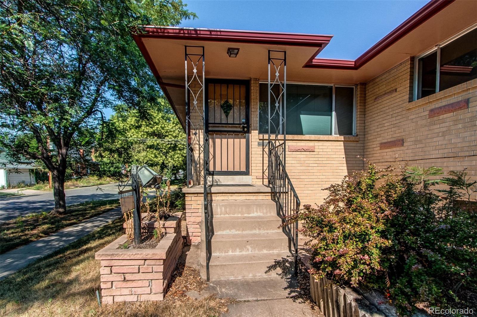 MLS Image #3 for 4001  wyandot street,denver, Colorado