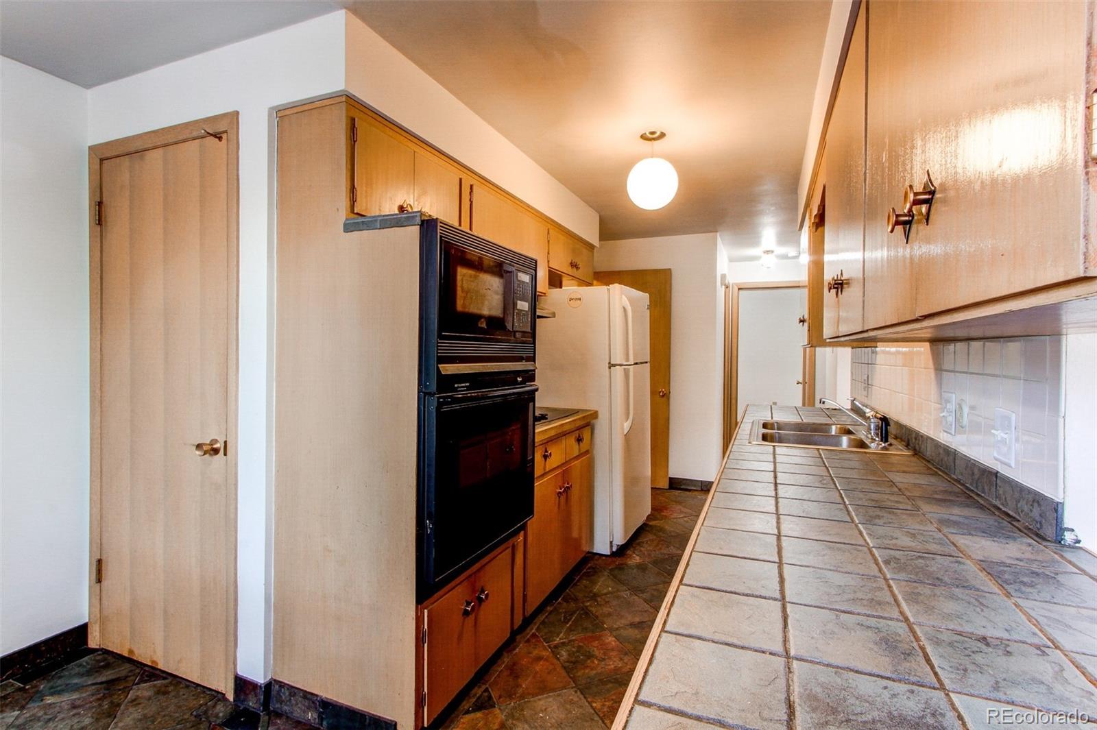 MLS Image #30 for 4001  wyandot street,denver, Colorado