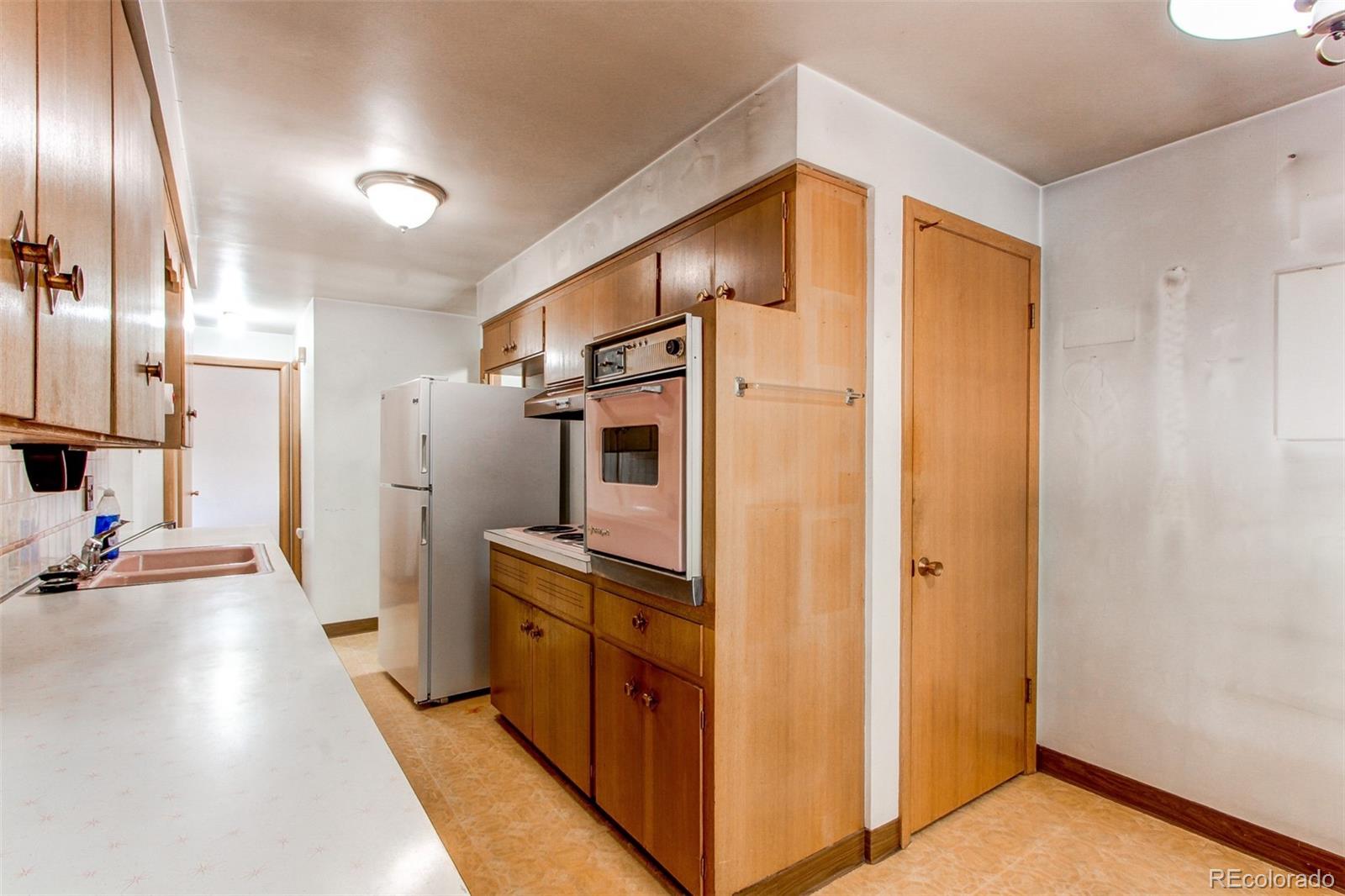 MLS Image #6 for 4001  wyandot street,denver, Colorado