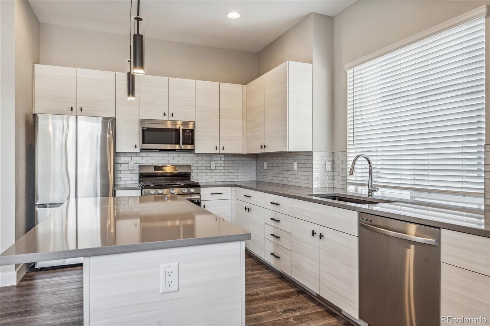 MLS Image #10 for 6049  benton street,arvada, Colorado