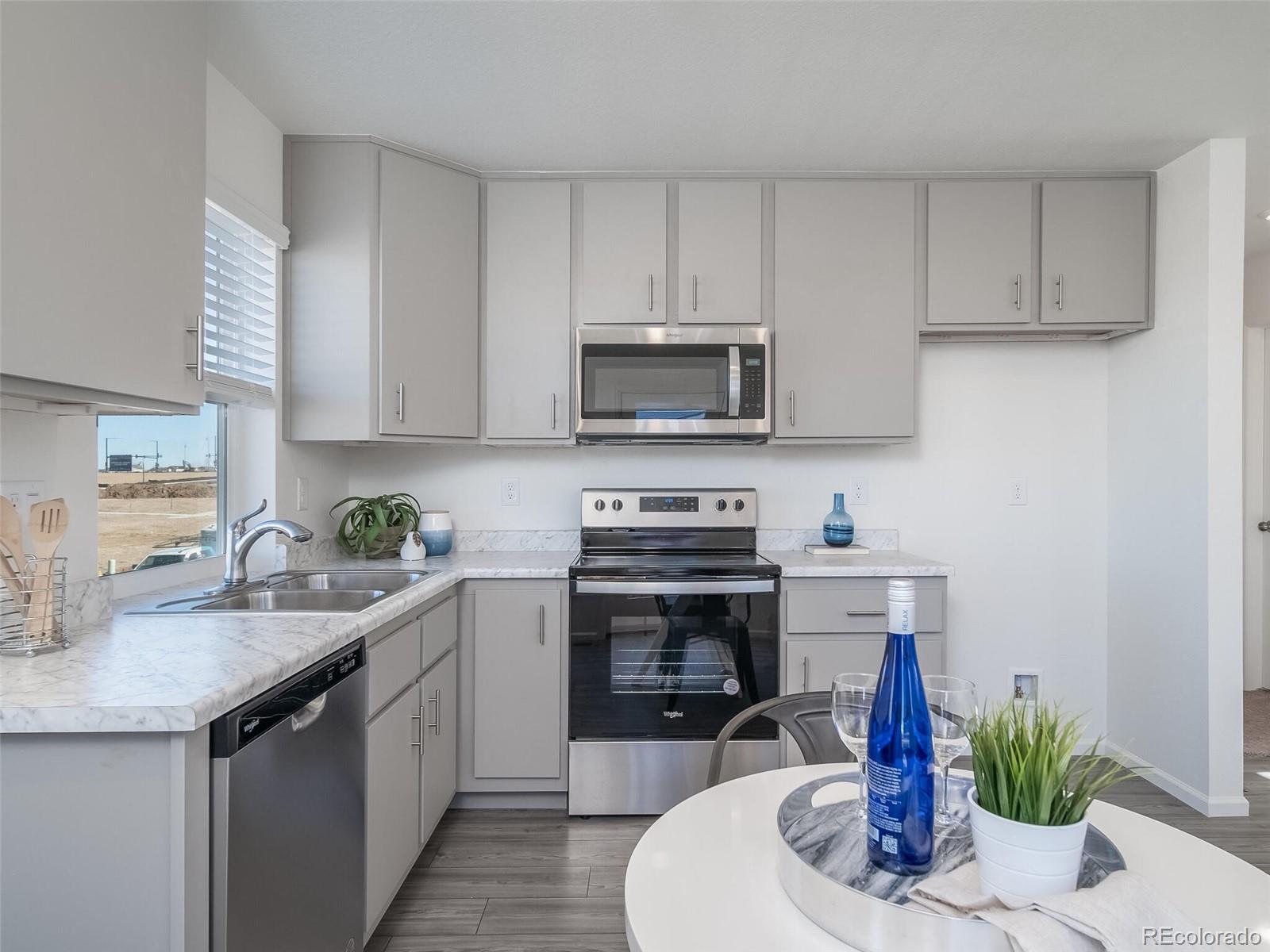 MLS Image #4 for 45020  sunflower lane,bennett, Colorado