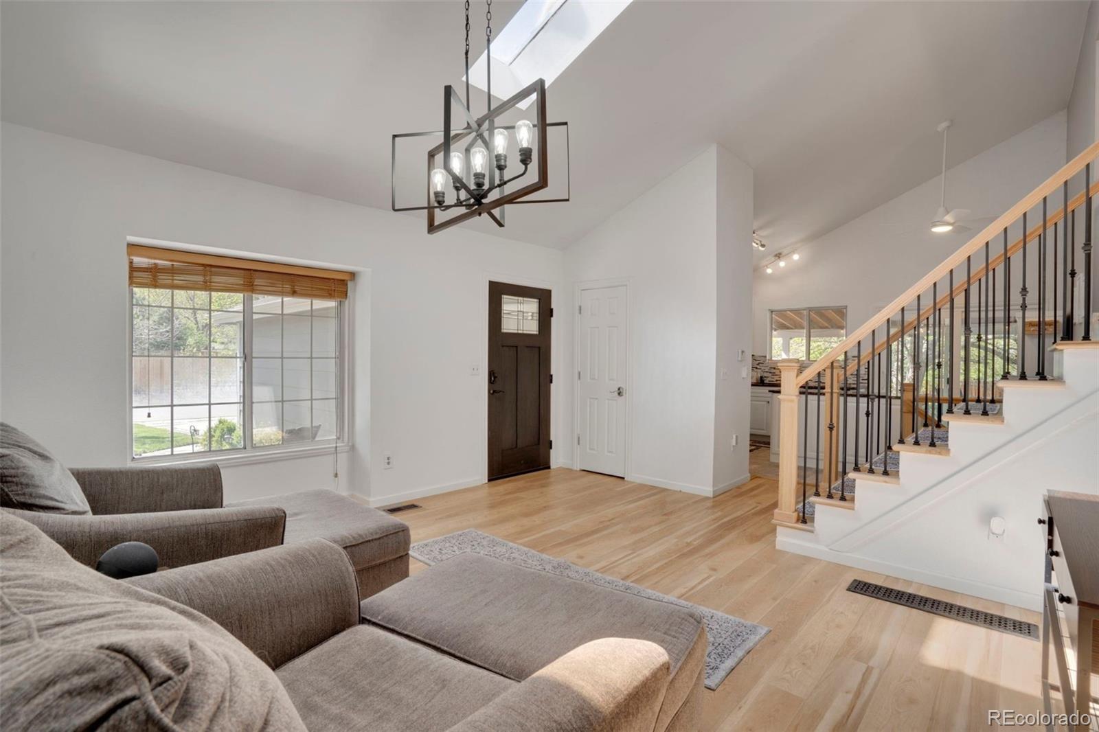 MLS Image #4 for 5566 s zinnia street,littleton, Colorado