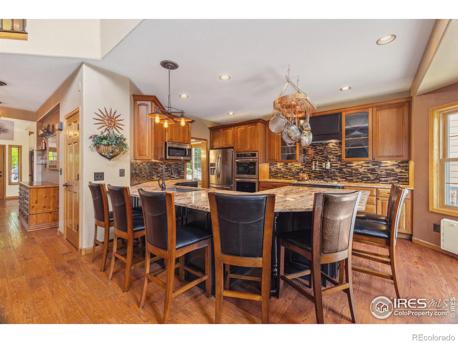 MLS Image #11 for 4601  twin peaks court,loveland, Colorado