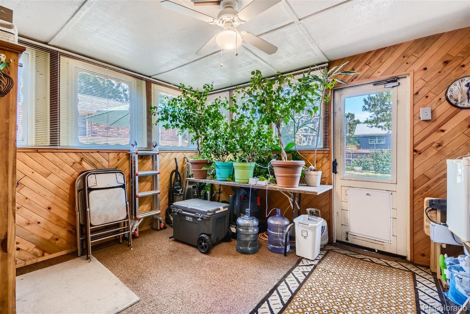 MLS Image #23 for 4055 s niagara way,denver, Colorado