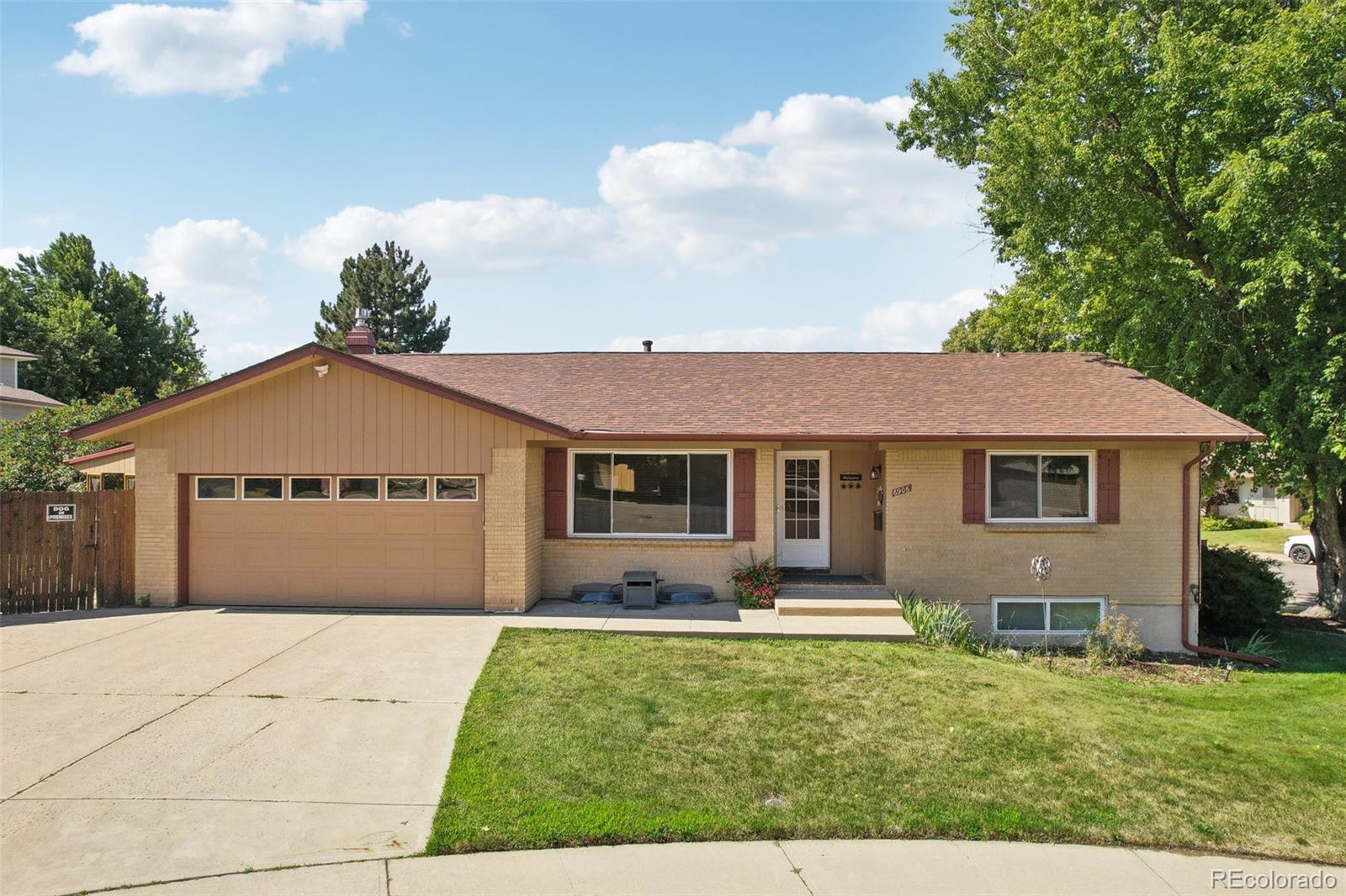 MLS Image #2 for 6906 e dickenson place,denver, Colorado