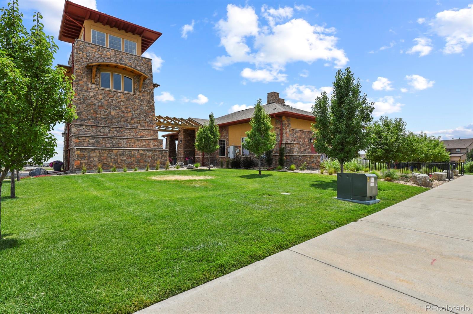 MLS Image #46 for 19434 w 85th bluff,arvada, Colorado