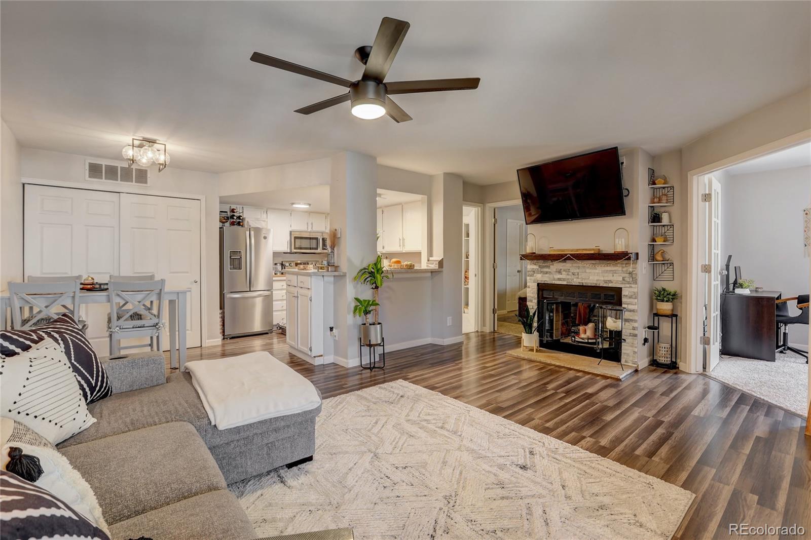 MLS Image #7 for 8347 s upham way,littleton, Colorado