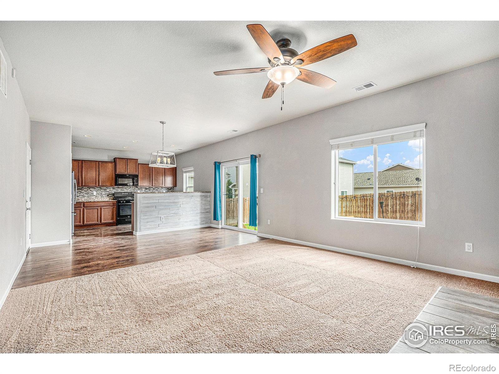 MLS Image #3 for 426  xavier drive,brighton, Colorado