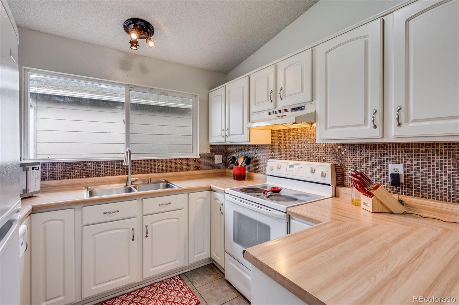 MLS Image #4 for 4475  cassidy street,colorado springs, Colorado