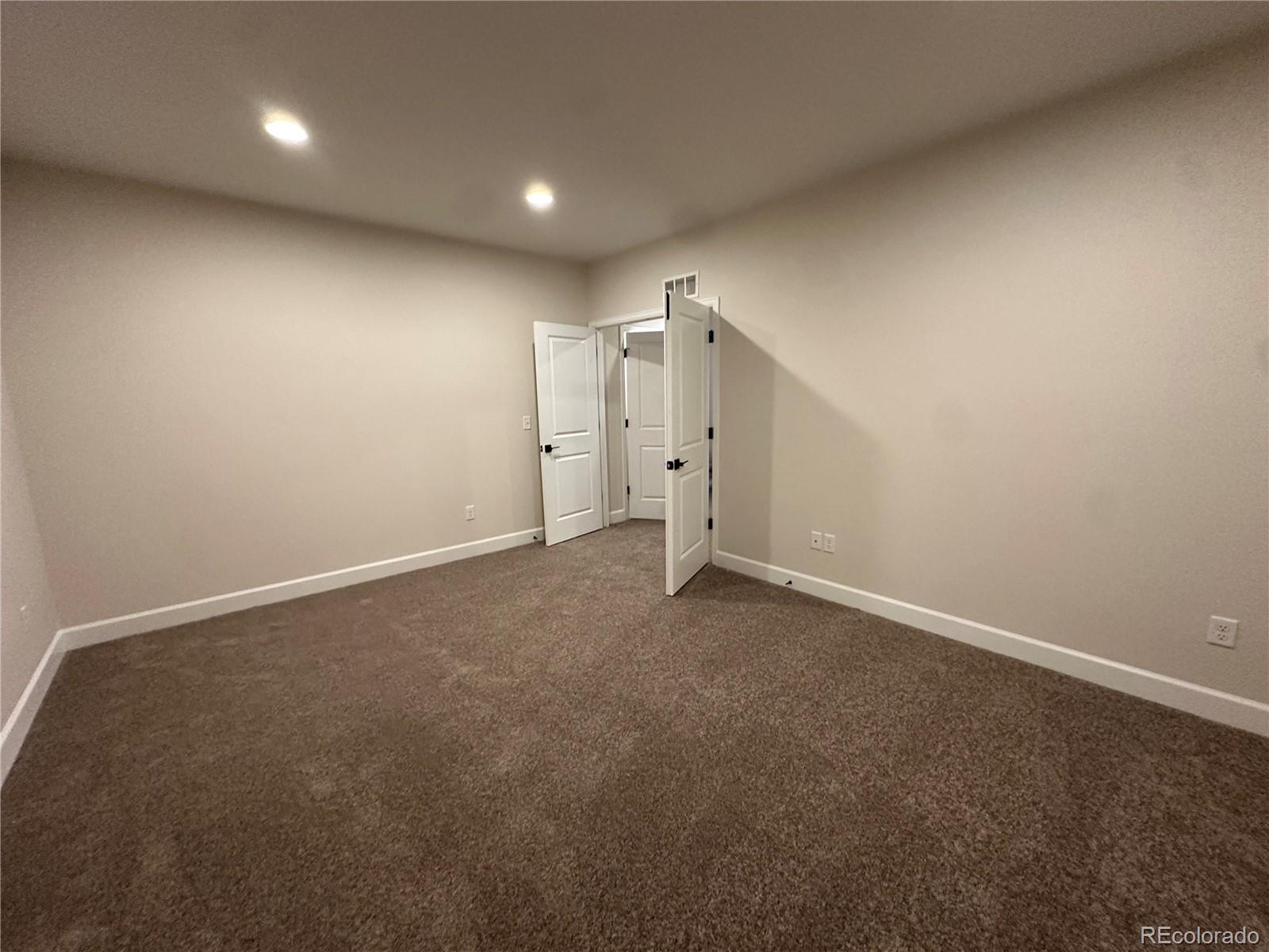 MLS Image #12 for 5503  riverbend avenue,firestone, Colorado