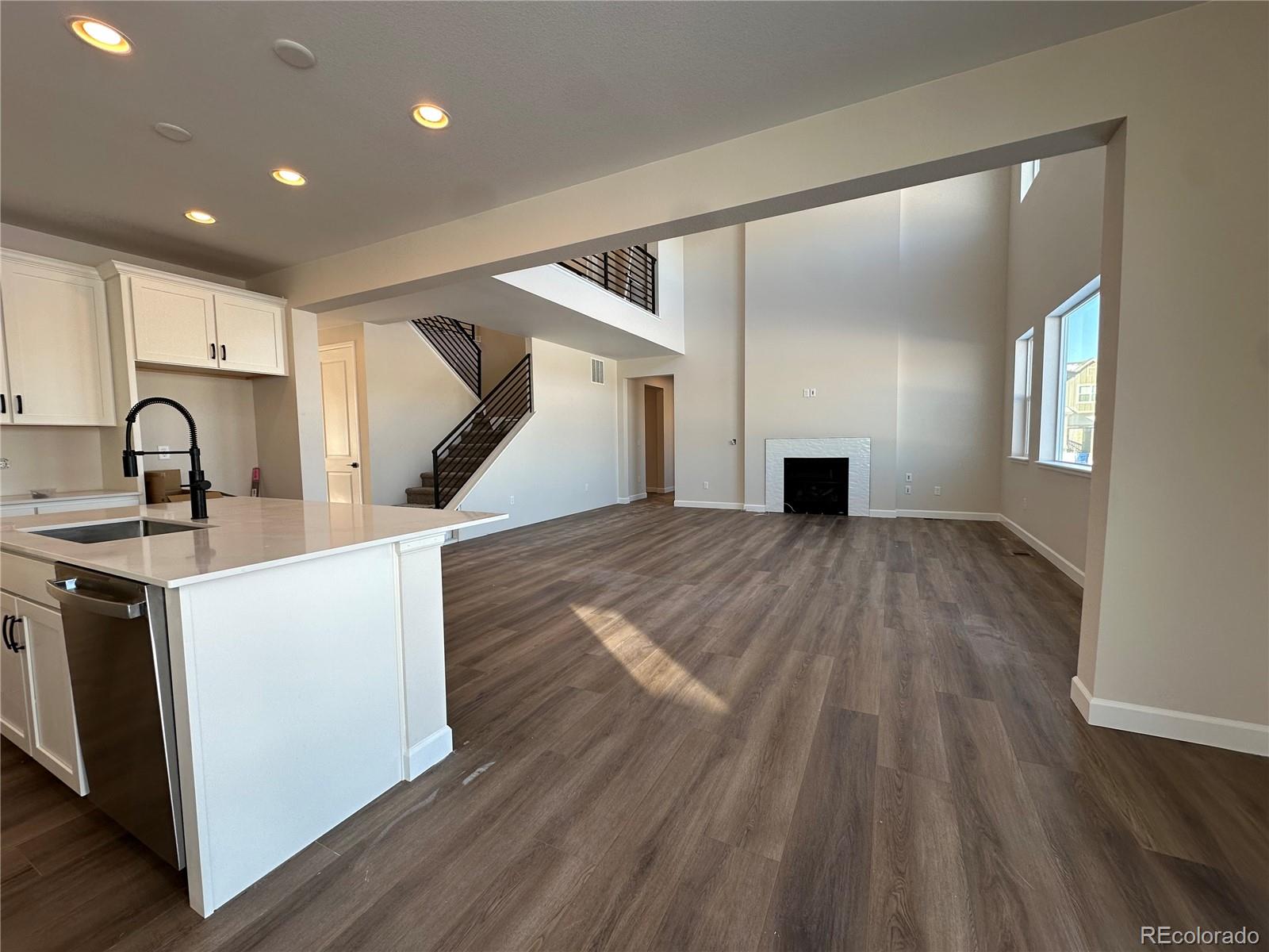 MLS Image #7 for 5503  riverbend avenue,firestone, Colorado