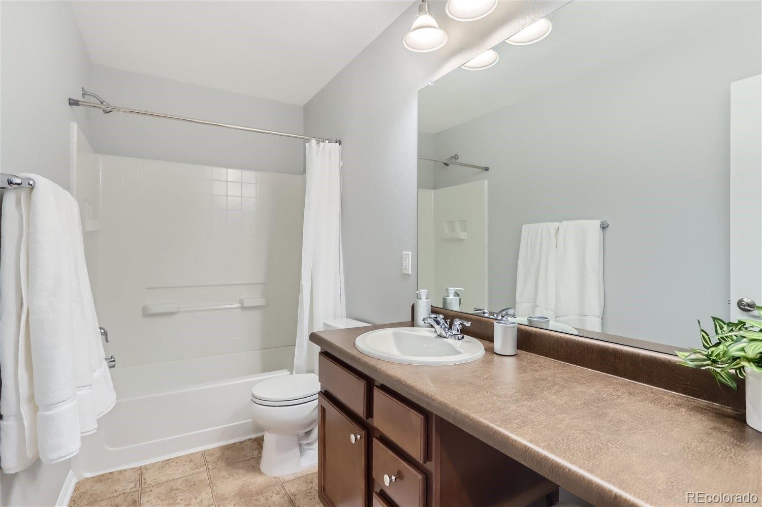 MLS Image #20 for 11267 e 28th place ,denver, Colorado